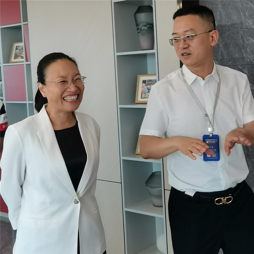 区向导莅临指导，，，，，，相助助力自贸港