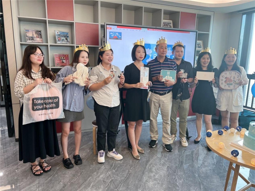 快乐之蓝，，，，，最先绽放